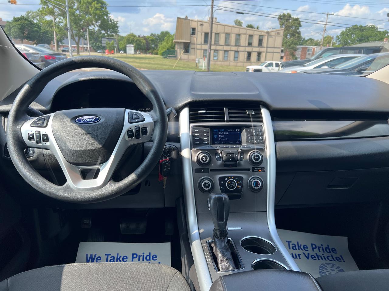 Ford Edge 4dr SE FWD 2013