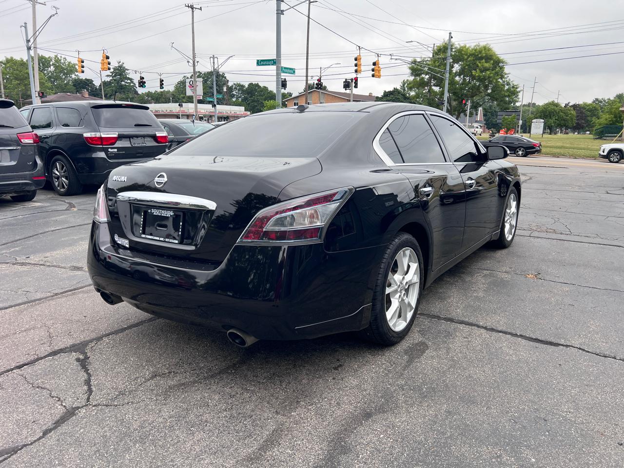 Nissan Maxima 4dr Sdn 3.5 SV w/Premium Pkg 2013