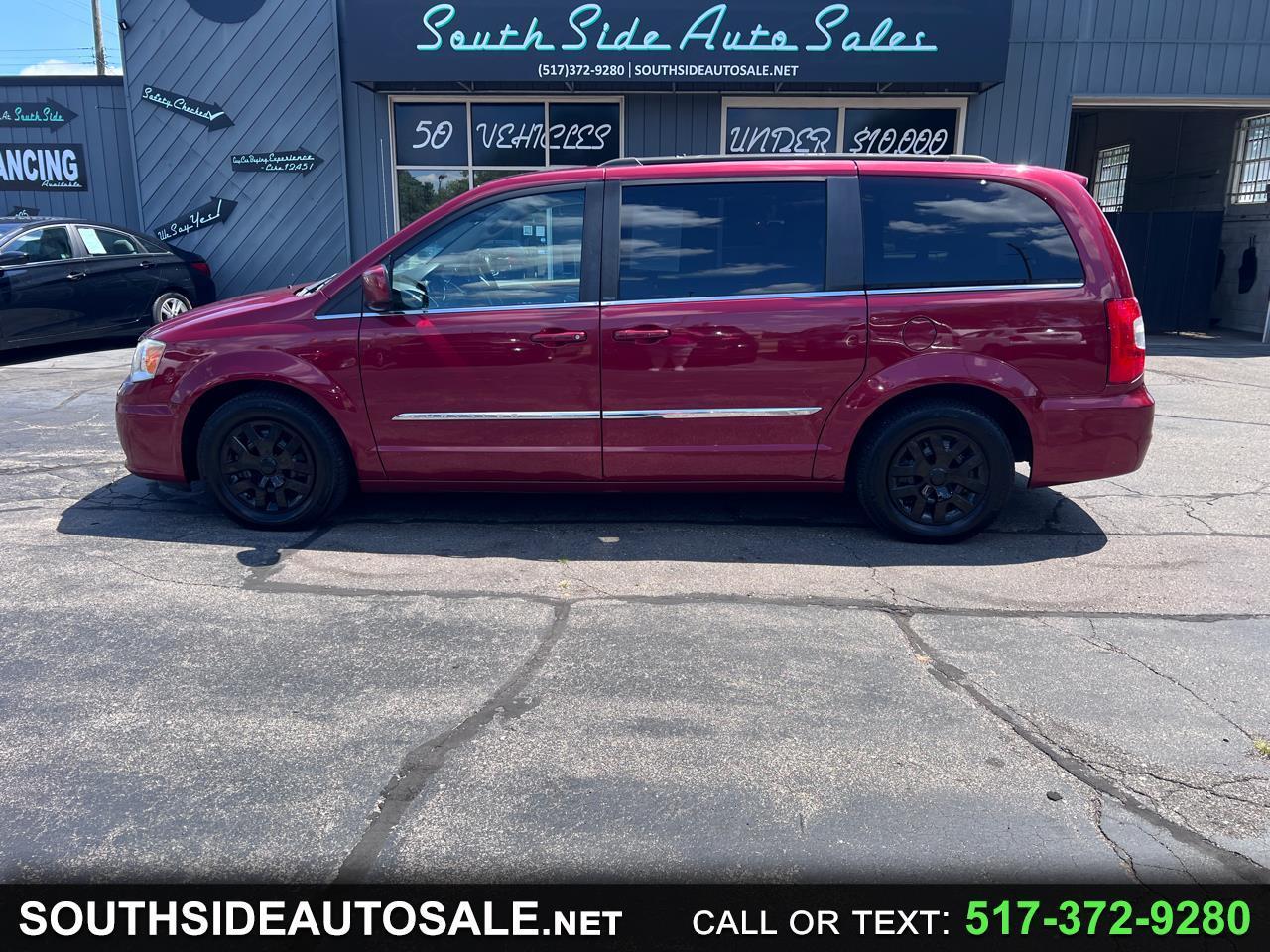 Chrysler Town & Country 4dr Wgn Touring 2012