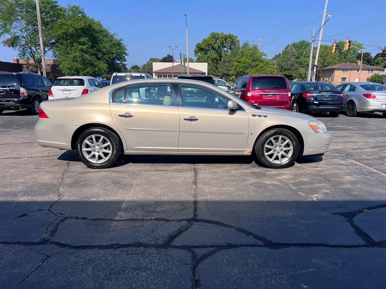 Buick Lucerne 4dr Sdn V6 CXL 2008