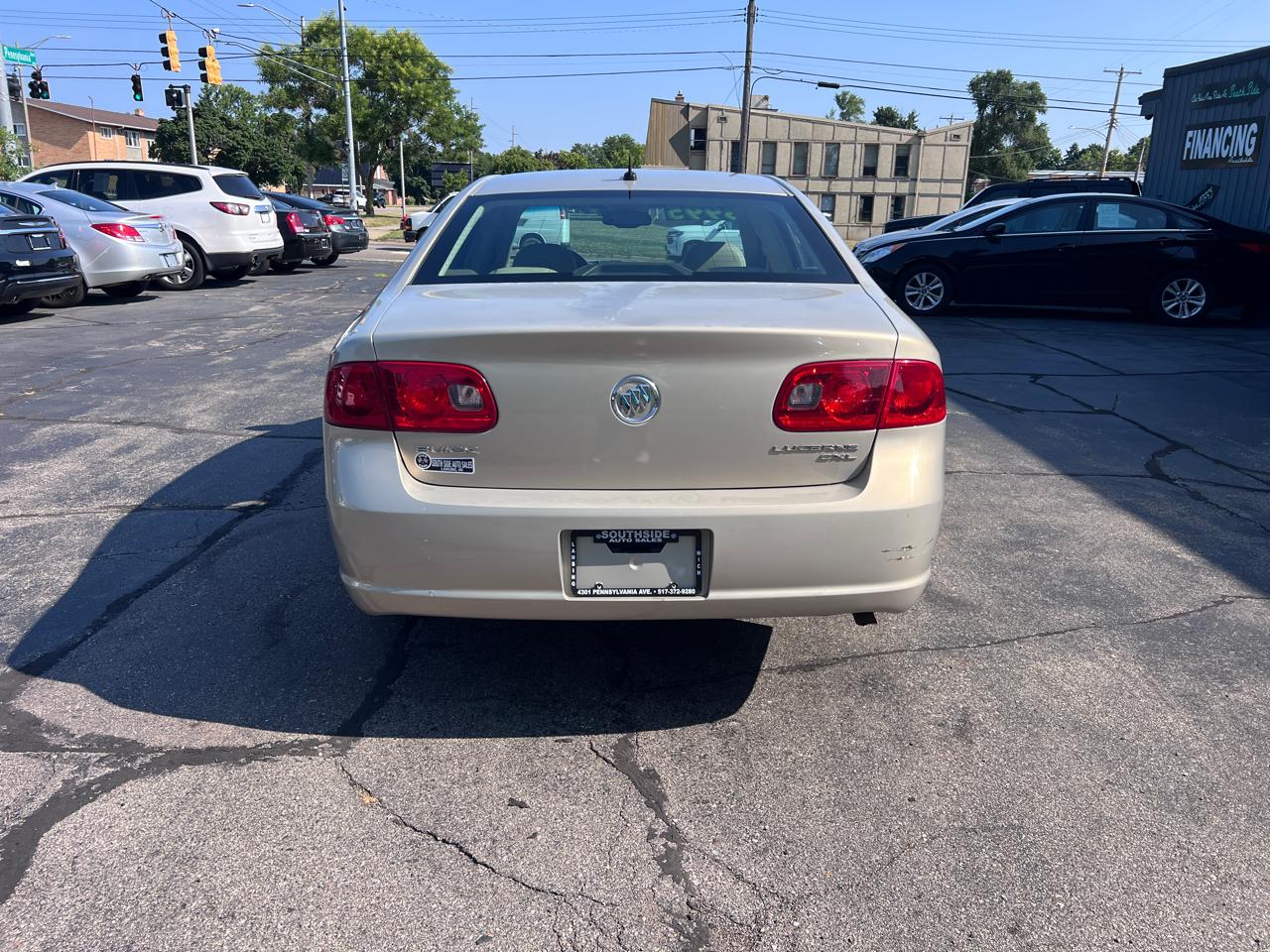 Buick Lucerne 4dr Sdn V6 CXL 2008