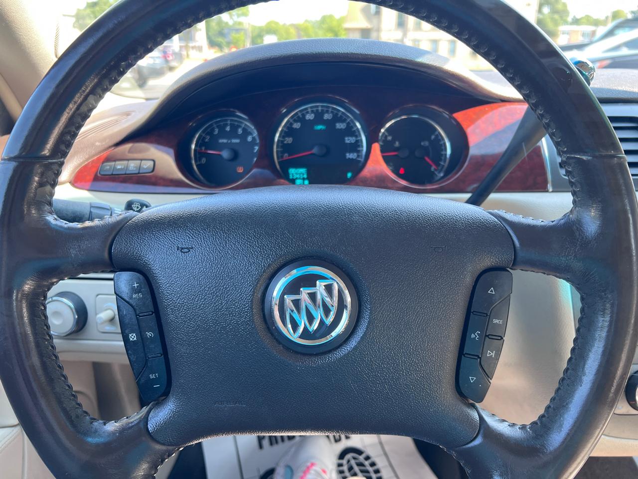 Buick Lucerne 4dr Sdn V6 CXL 2008