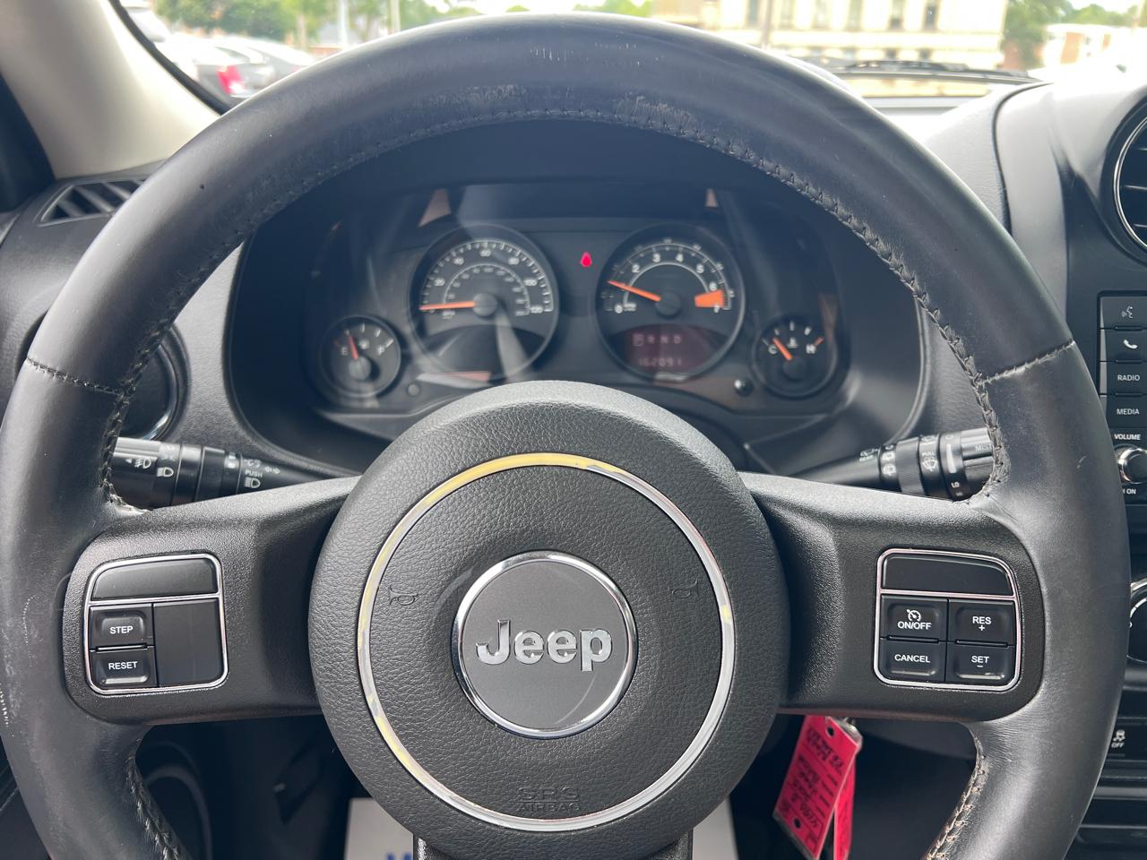 Jeep Patriot 4WD 4dr High Altitude Edition 2015