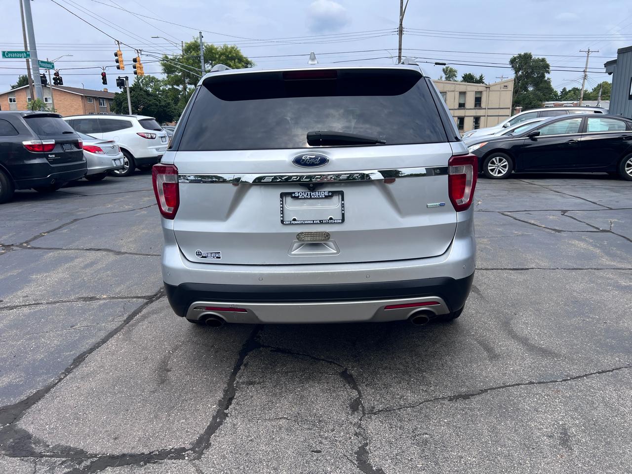 Ford Explorer 4WD 4dr XLT 2016