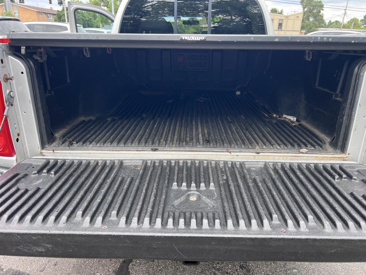Dodge Dakota 4WD Crew Cab Bighorn/Lonestar 2009