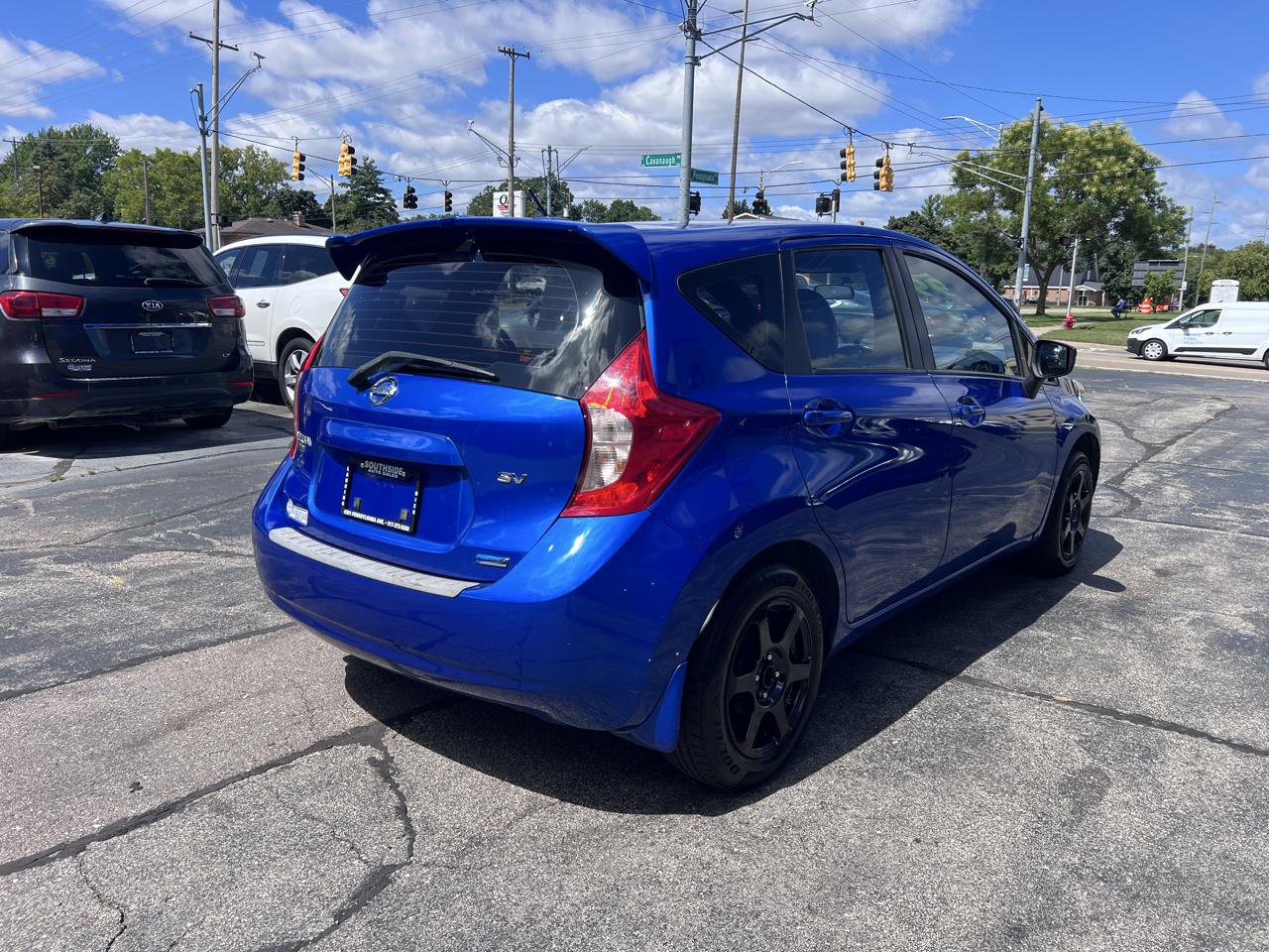 Nissan Versa Note 5dr HB CVT 1.6 SV 2015