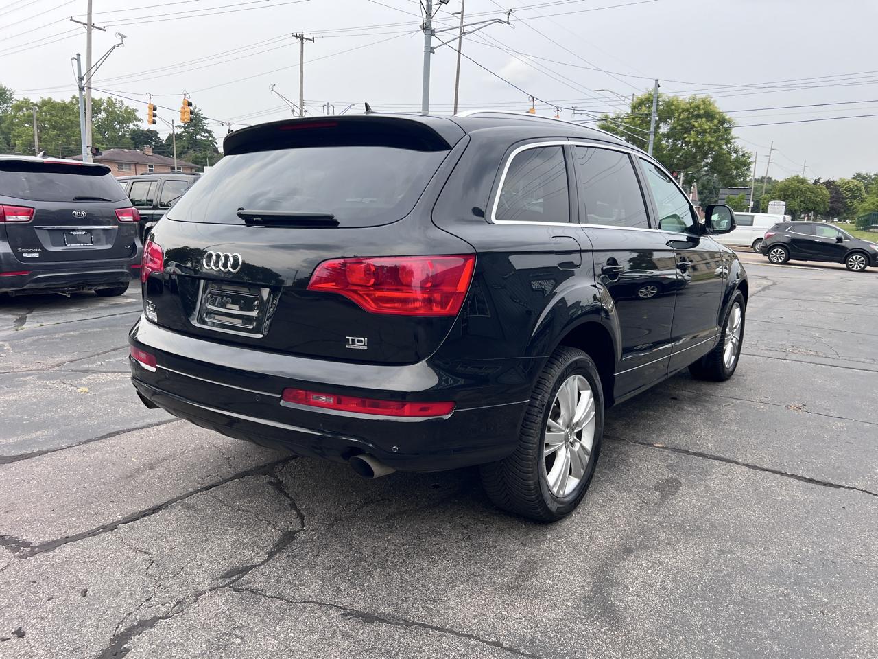 Audi Q7 quattro 4dr 3.0L TDI Premium 2009