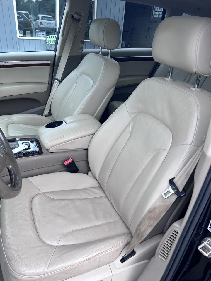 Audi Q7 quattro 4dr 3.0L TDI Premium 2009