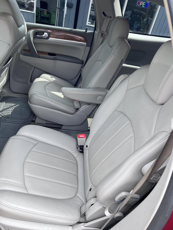Buick Enclave AWD 4dr CXL 2008
