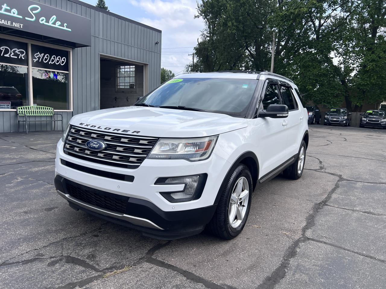 Ford Explorer 4WD 4dr XLT 2016