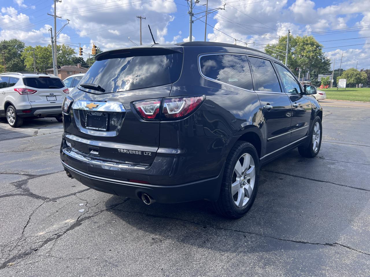Chevrolet Traverse FWD 4dr LTZ 2013