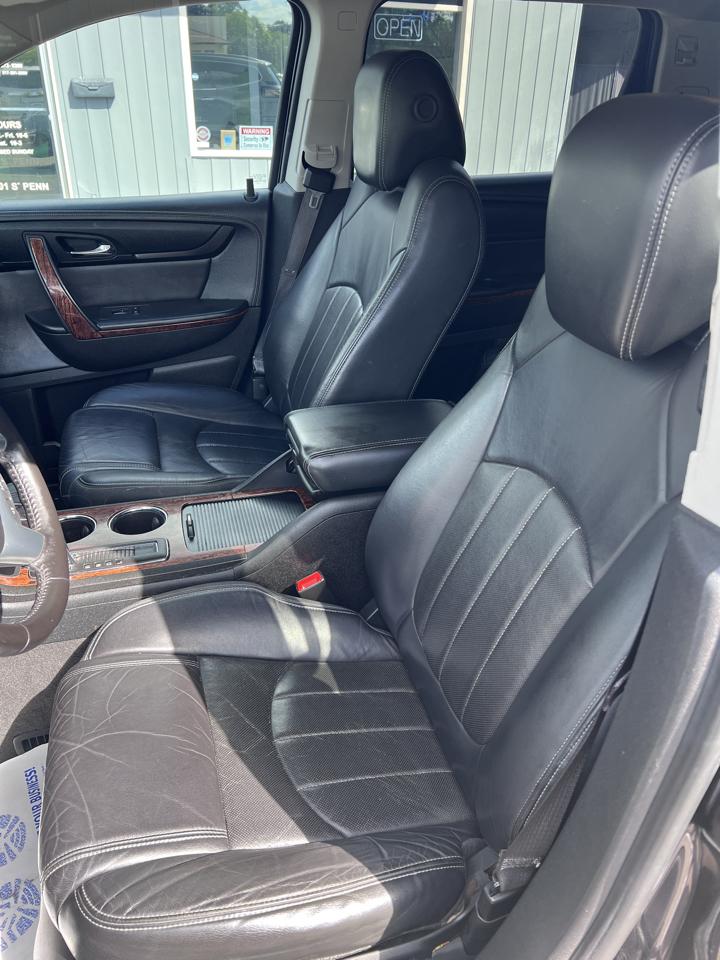 Chevrolet Traverse FWD 4dr LTZ 2013
