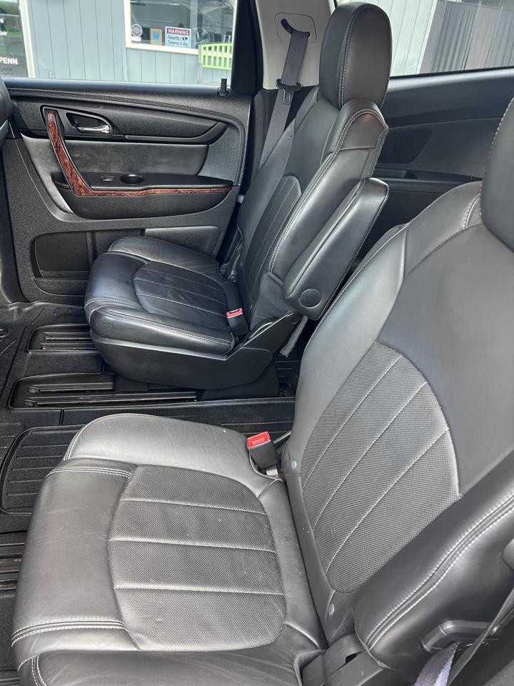 Chevrolet Traverse FWD 4dr LTZ 2013