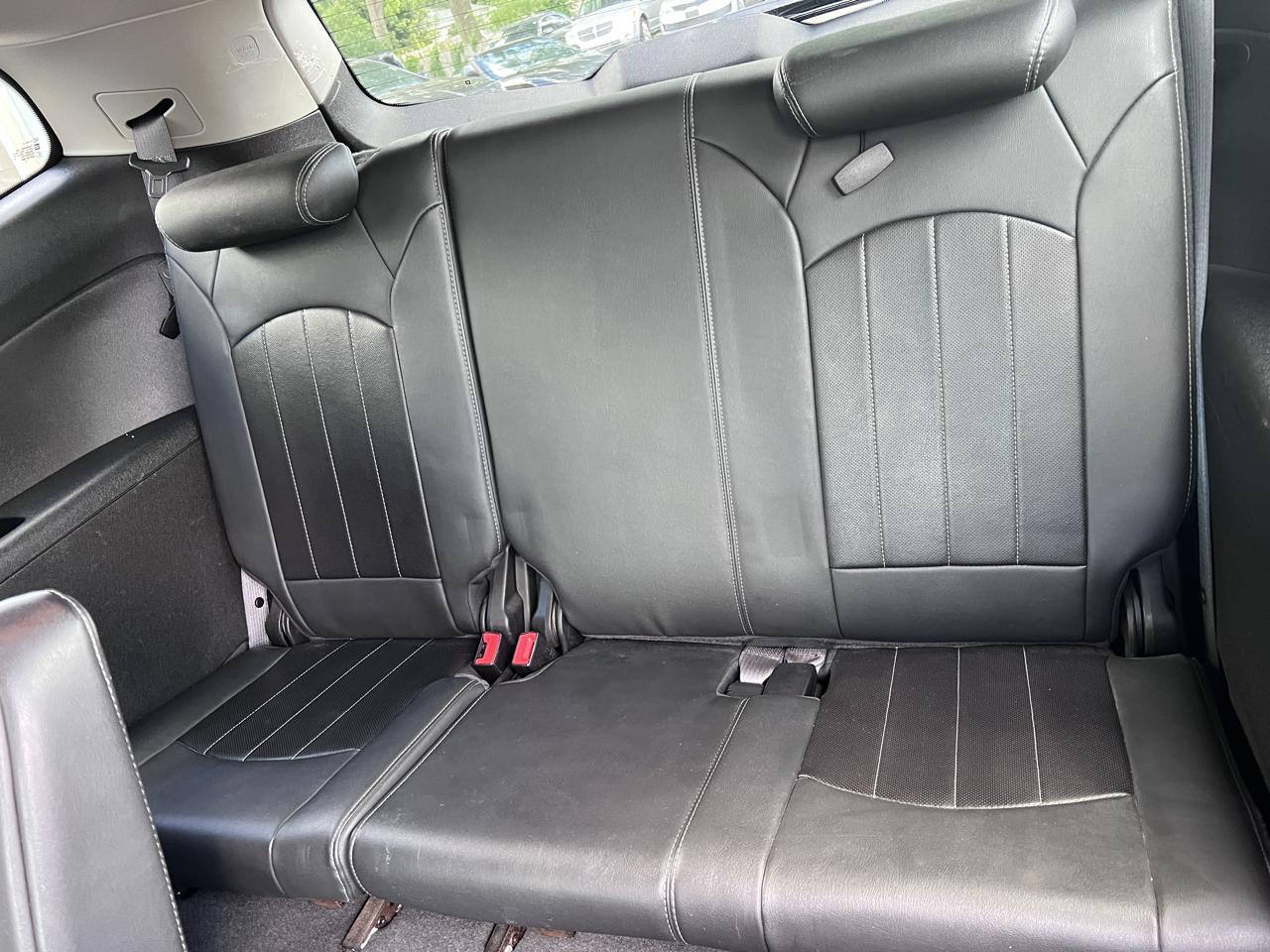 Chevrolet Traverse FWD 4dr LTZ 2013