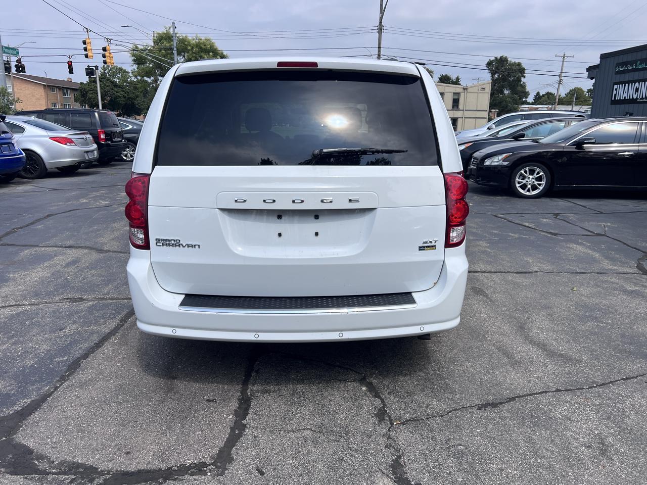 Dodge Grand Caravan 4dr Wgn SXT 2014