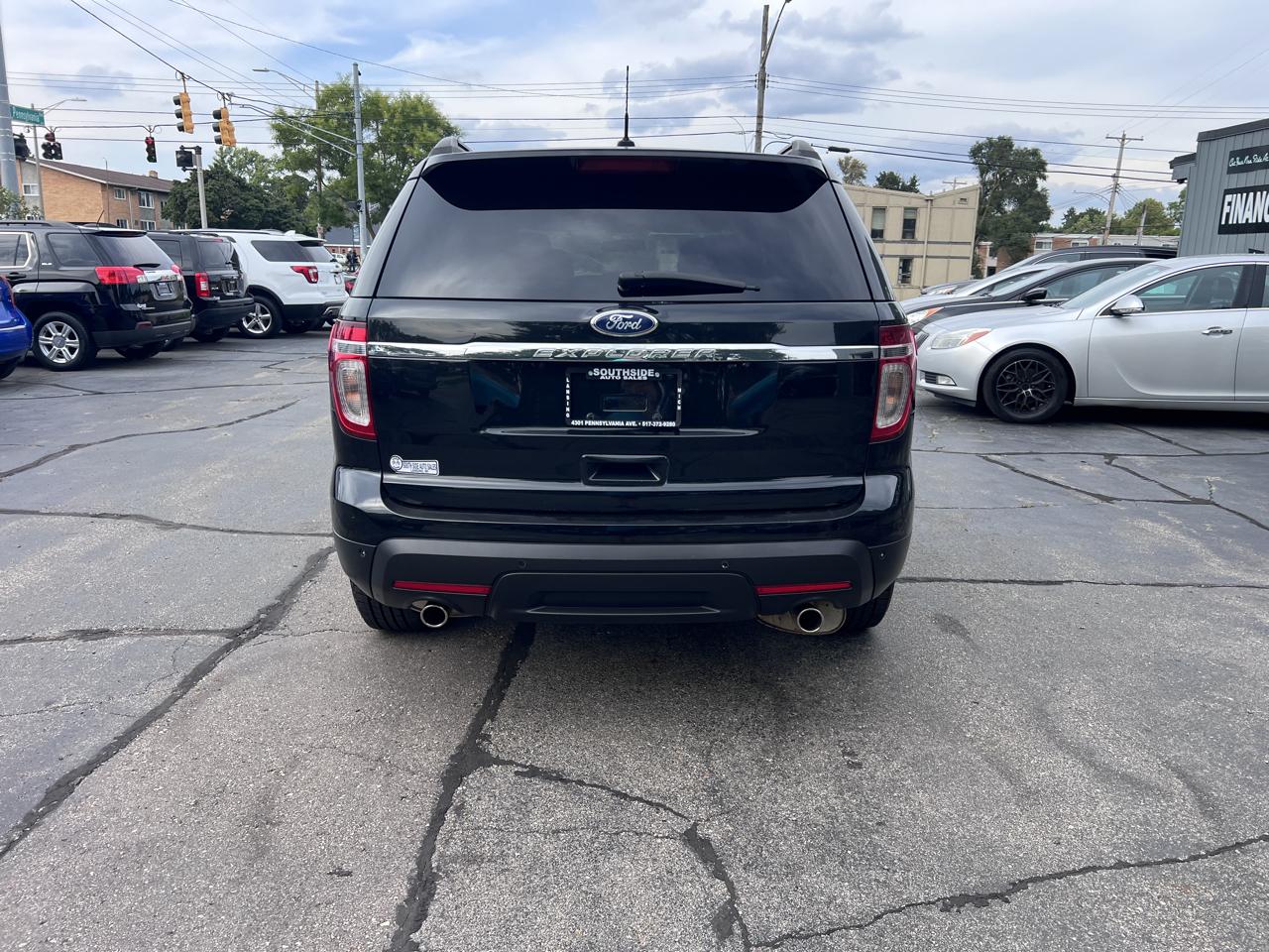 Ford Explorer FWD 4dr XLT 2014