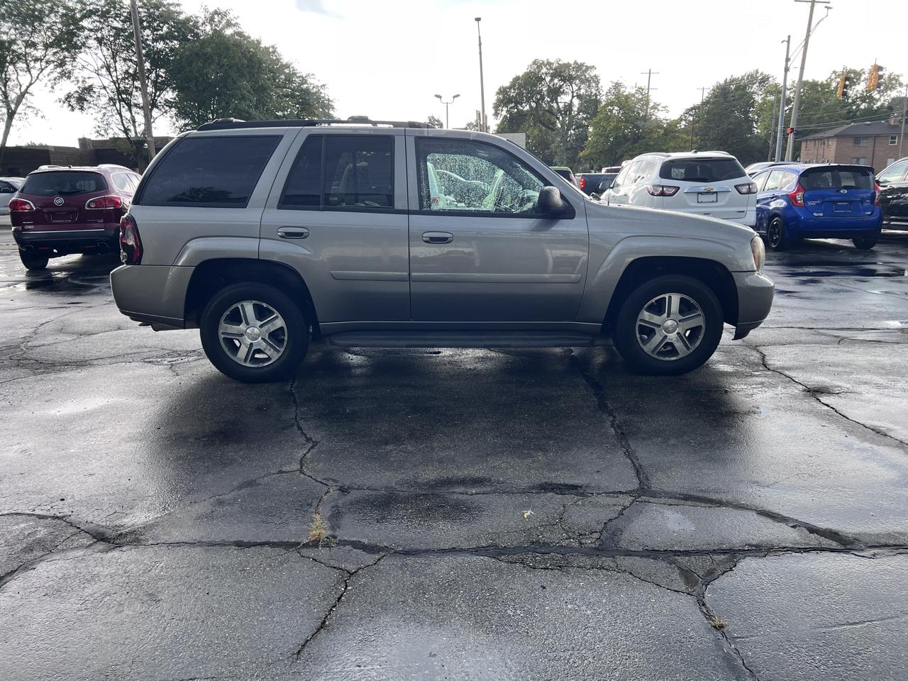 Chevrolet TrailBlazer 2WD 4dr LT 2007