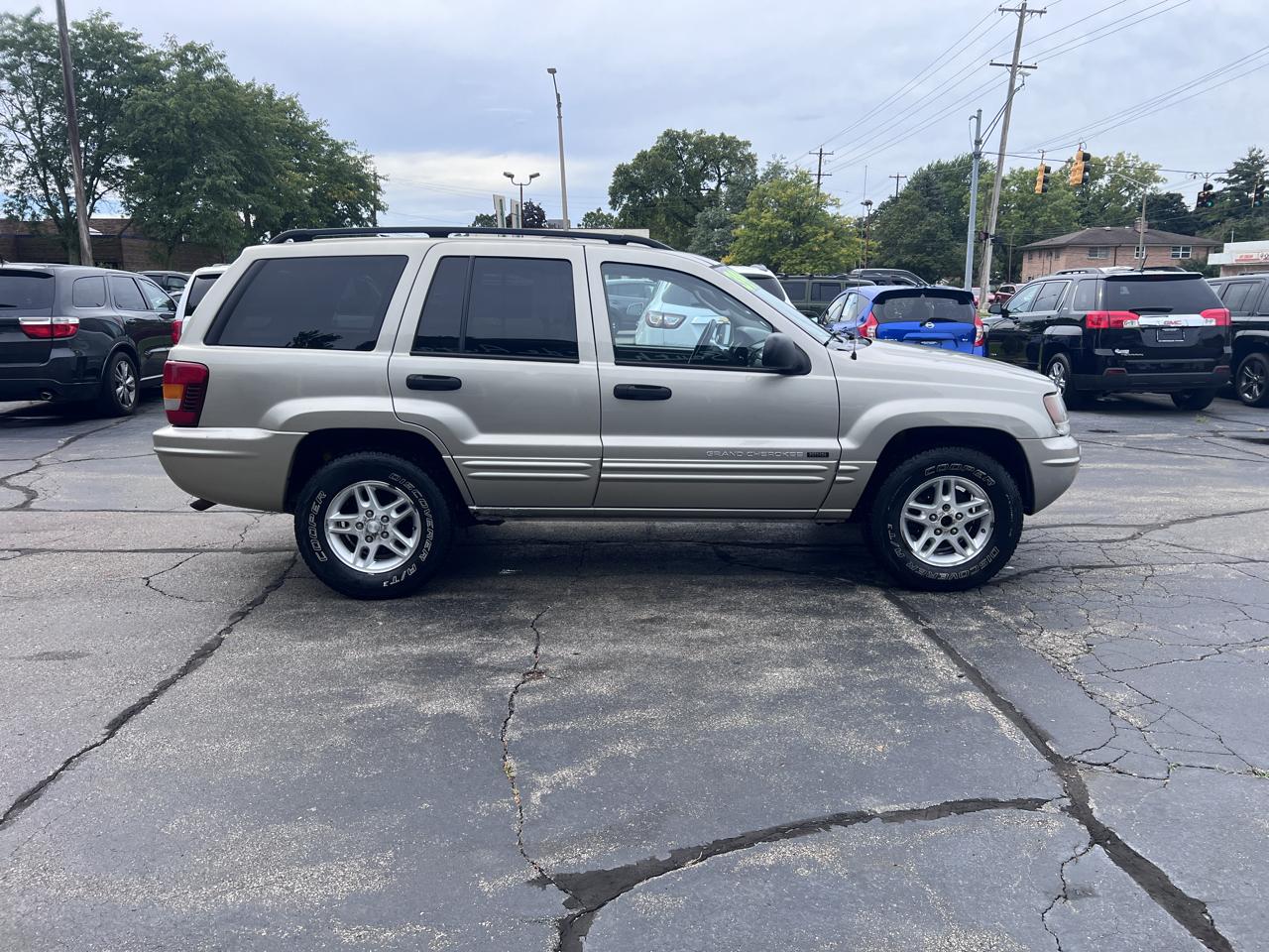 Jeep Grand Cherokee 4dr Laredo 4WD 2004