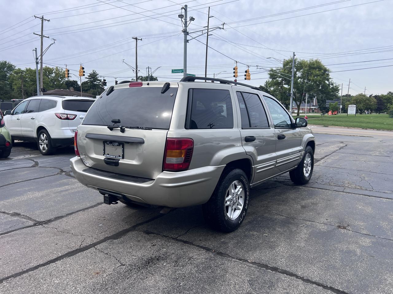Jeep Grand Cherokee 4dr Laredo 4WD 2004
