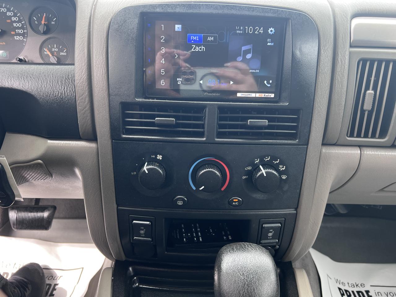 Jeep Grand Cherokee 4dr Laredo 4WD 2004