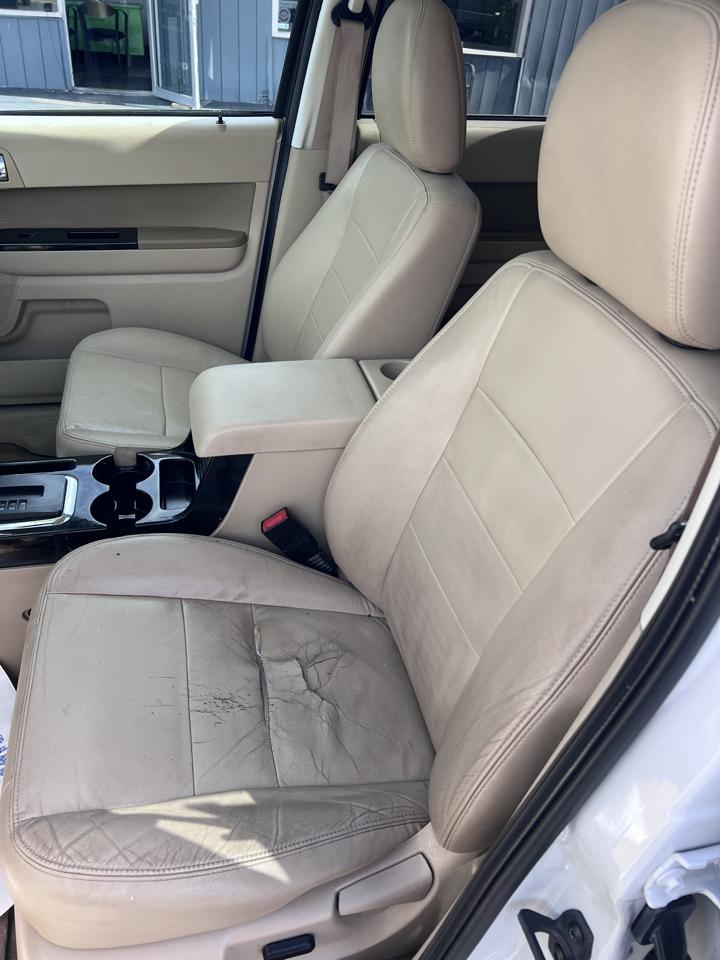 Ford Escape 4WD 4dr Limited 2012