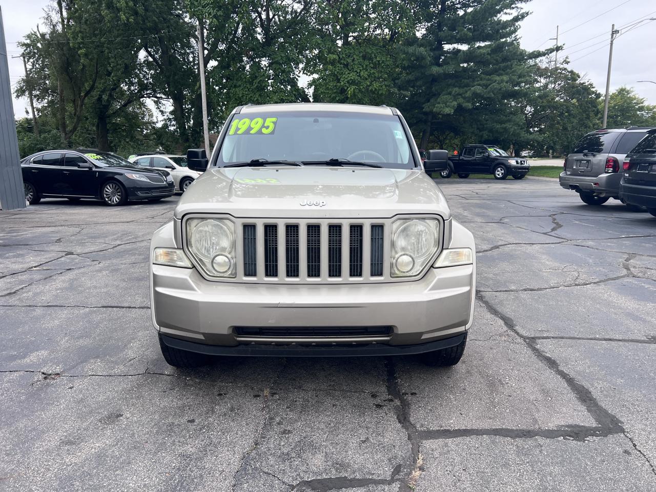 Jeep Liberty 4WD 4dr Sport 2010