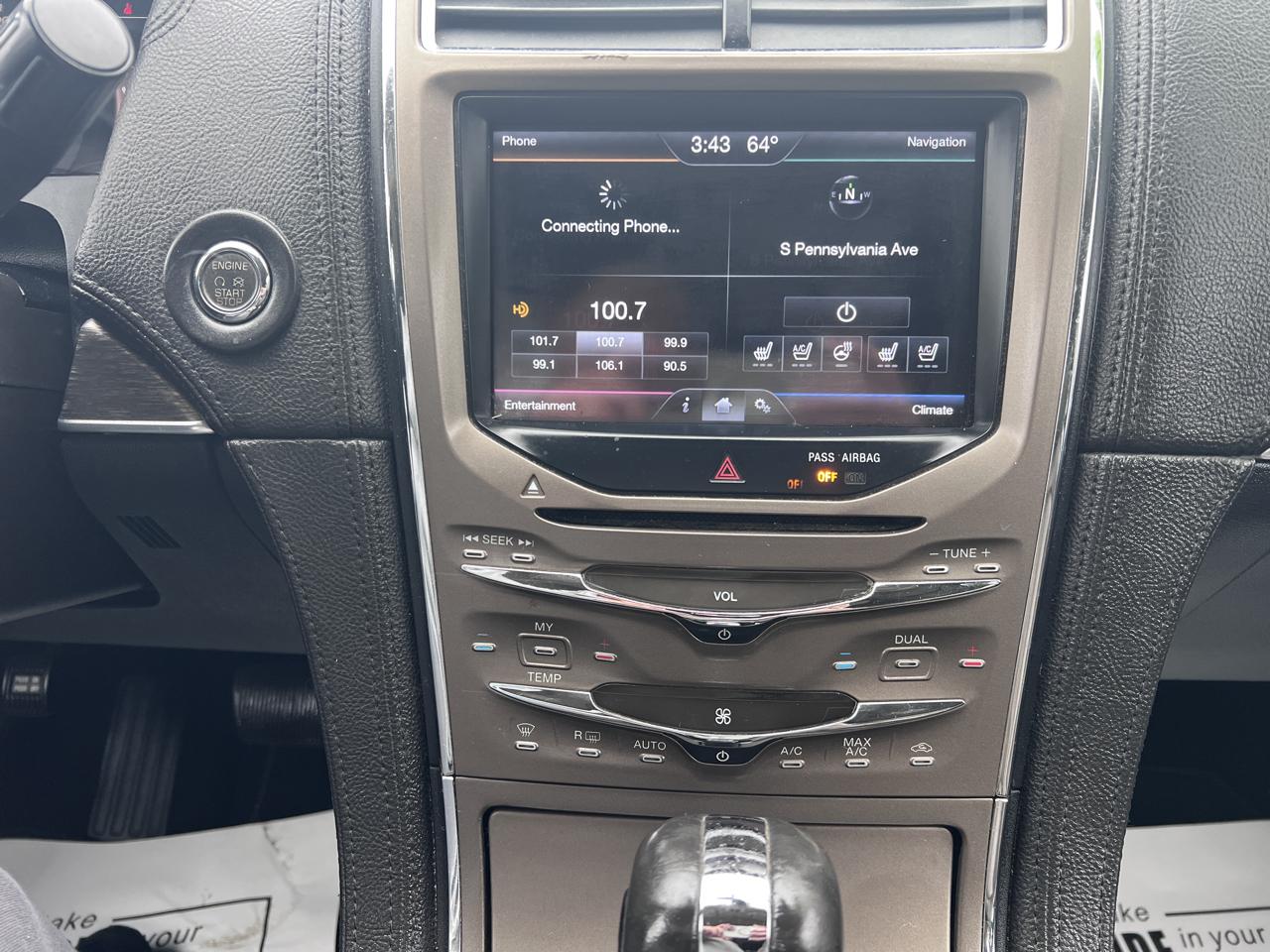 Lincoln MKX AWD 4dr 2012