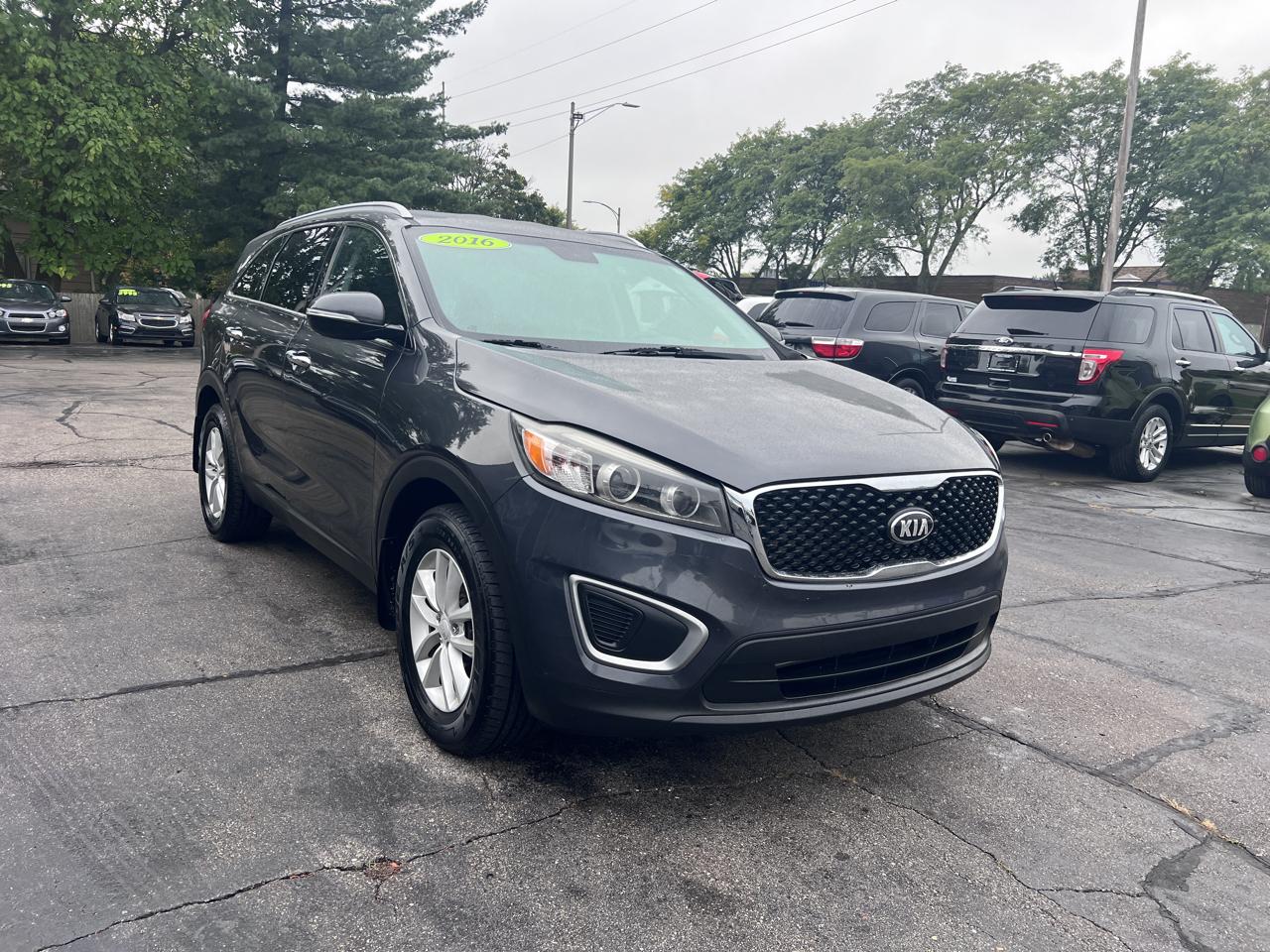 Kia Sorento FWD 4dr 2.4L LX 2016