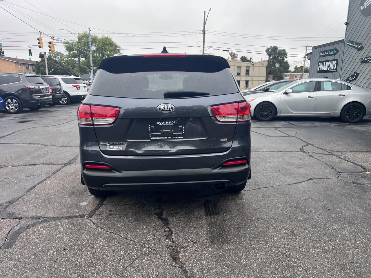 Kia Sorento FWD 4dr 2.4L LX 2016