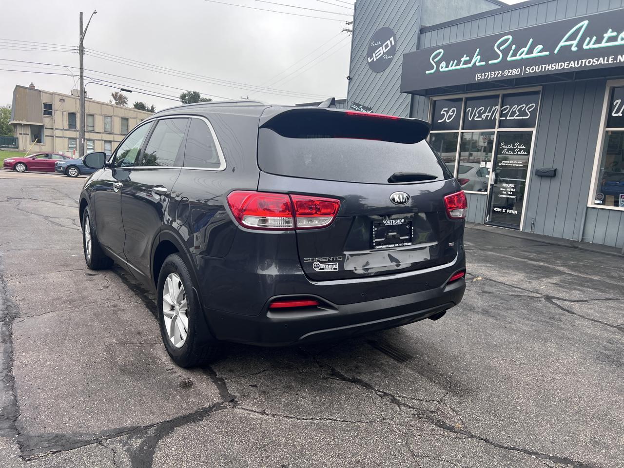 Kia Sorento FWD 4dr 2.4L LX 2016