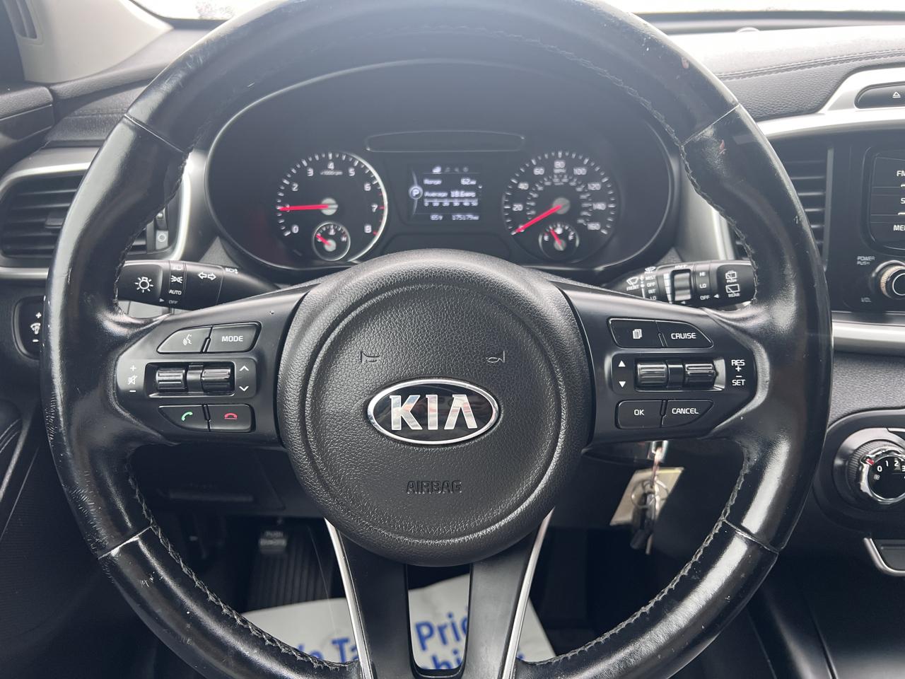 Kia Sorento FWD 4dr 2.4L LX 2016