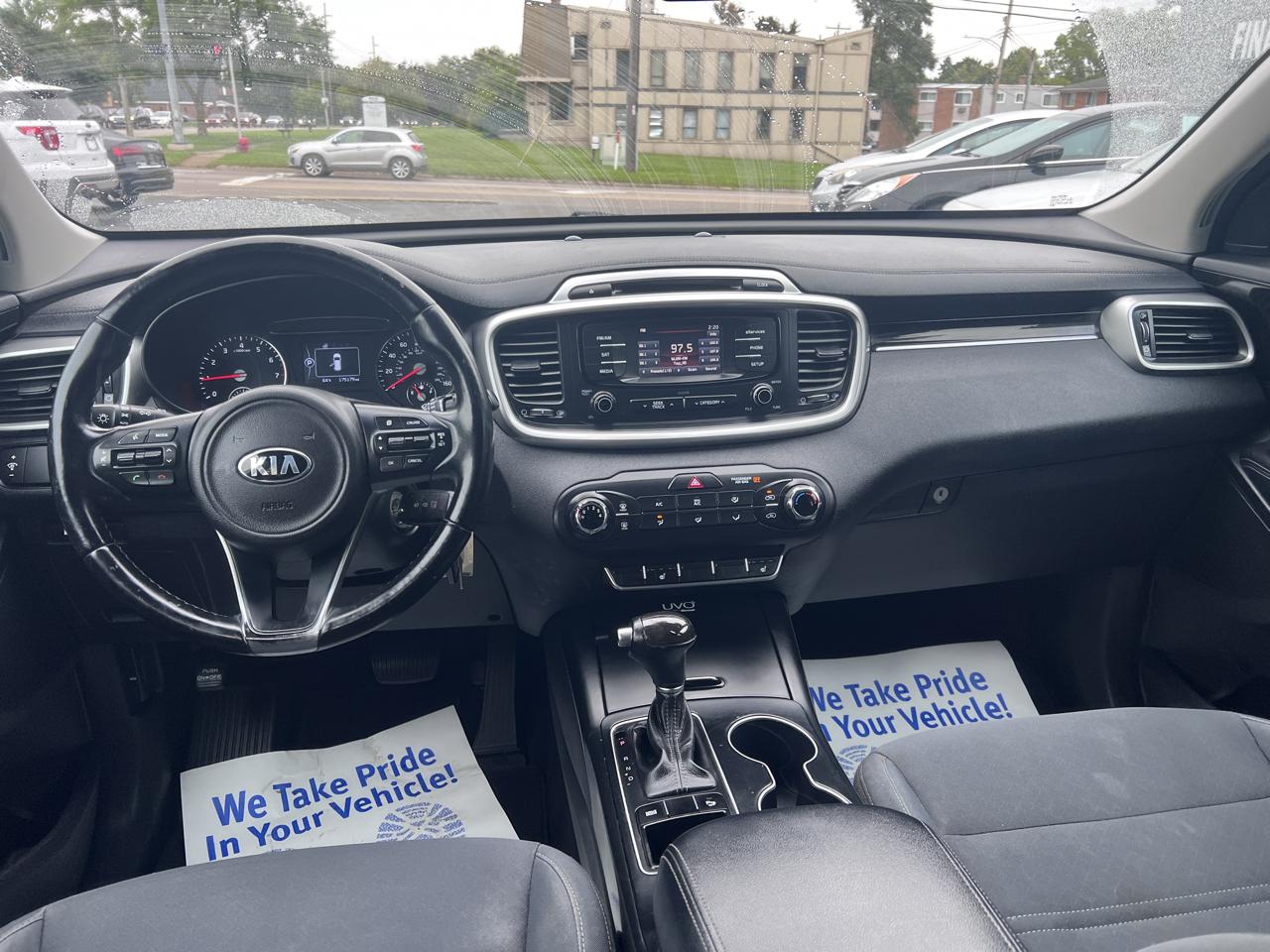 Kia Sorento FWD 4dr 2.4L LX 2016
