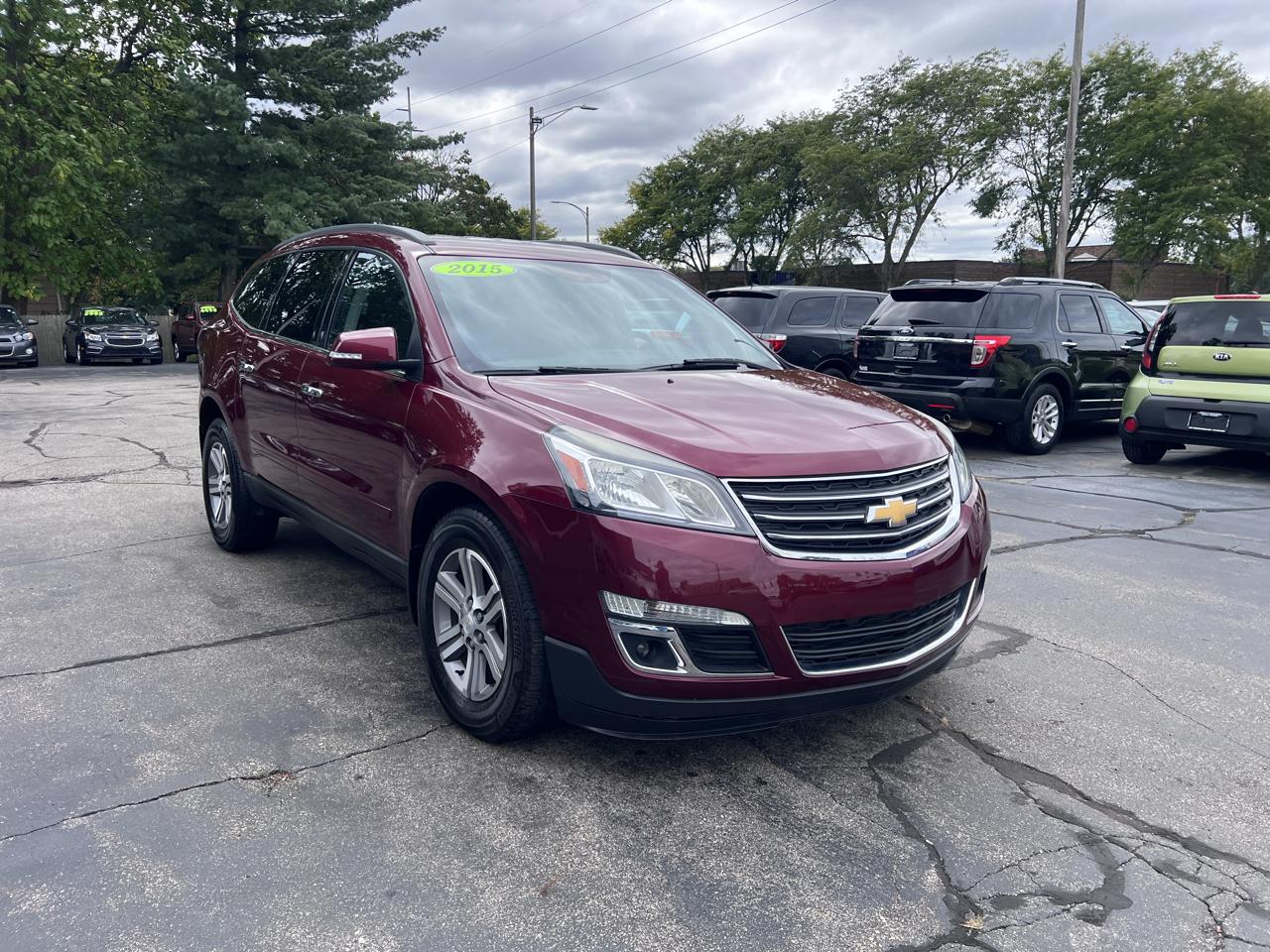 Chevrolet Traverse FWD 4dr LT w/1LT 2015