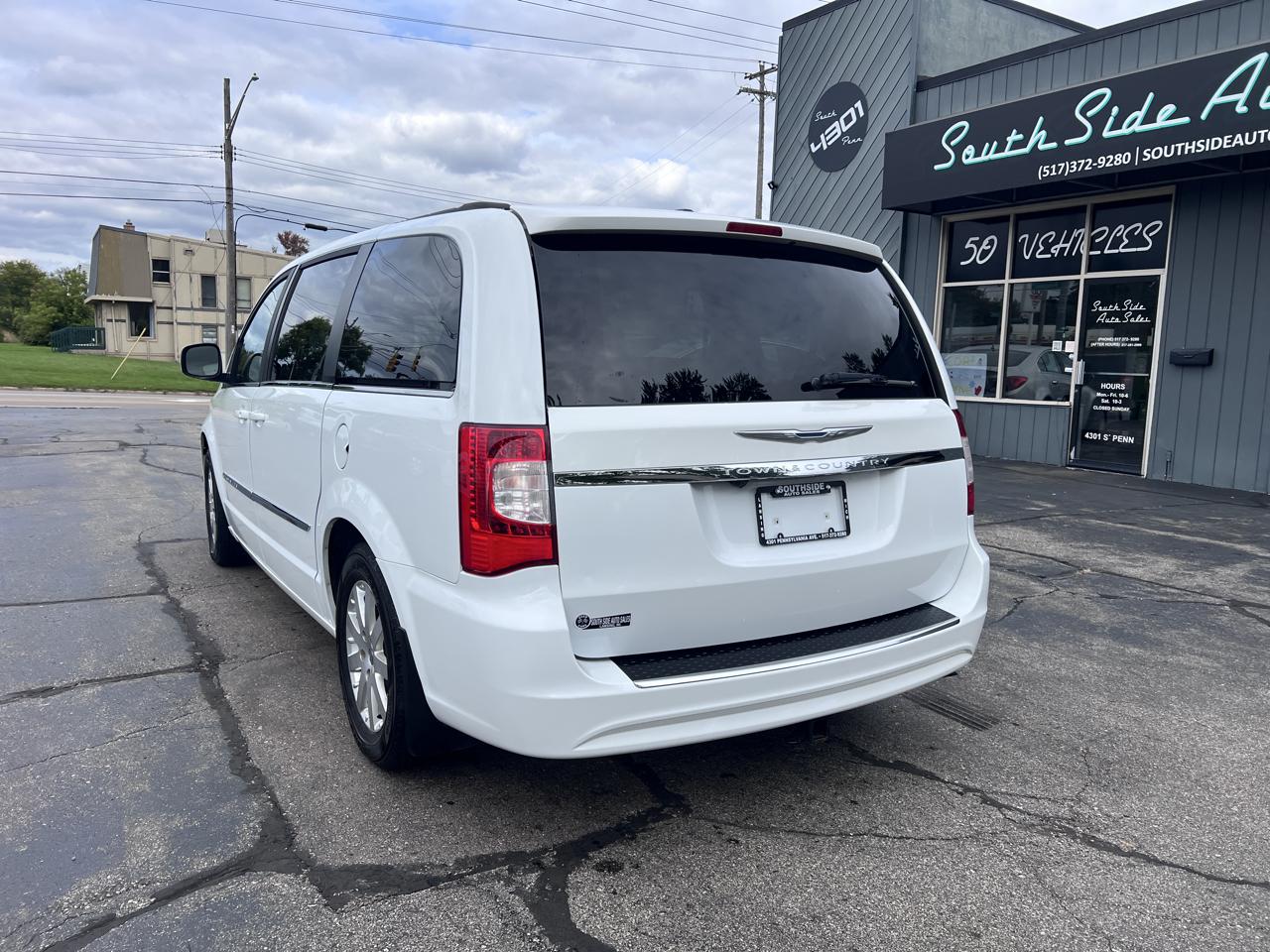 Chrysler Town & Country 4dr Wgn Touring 2015