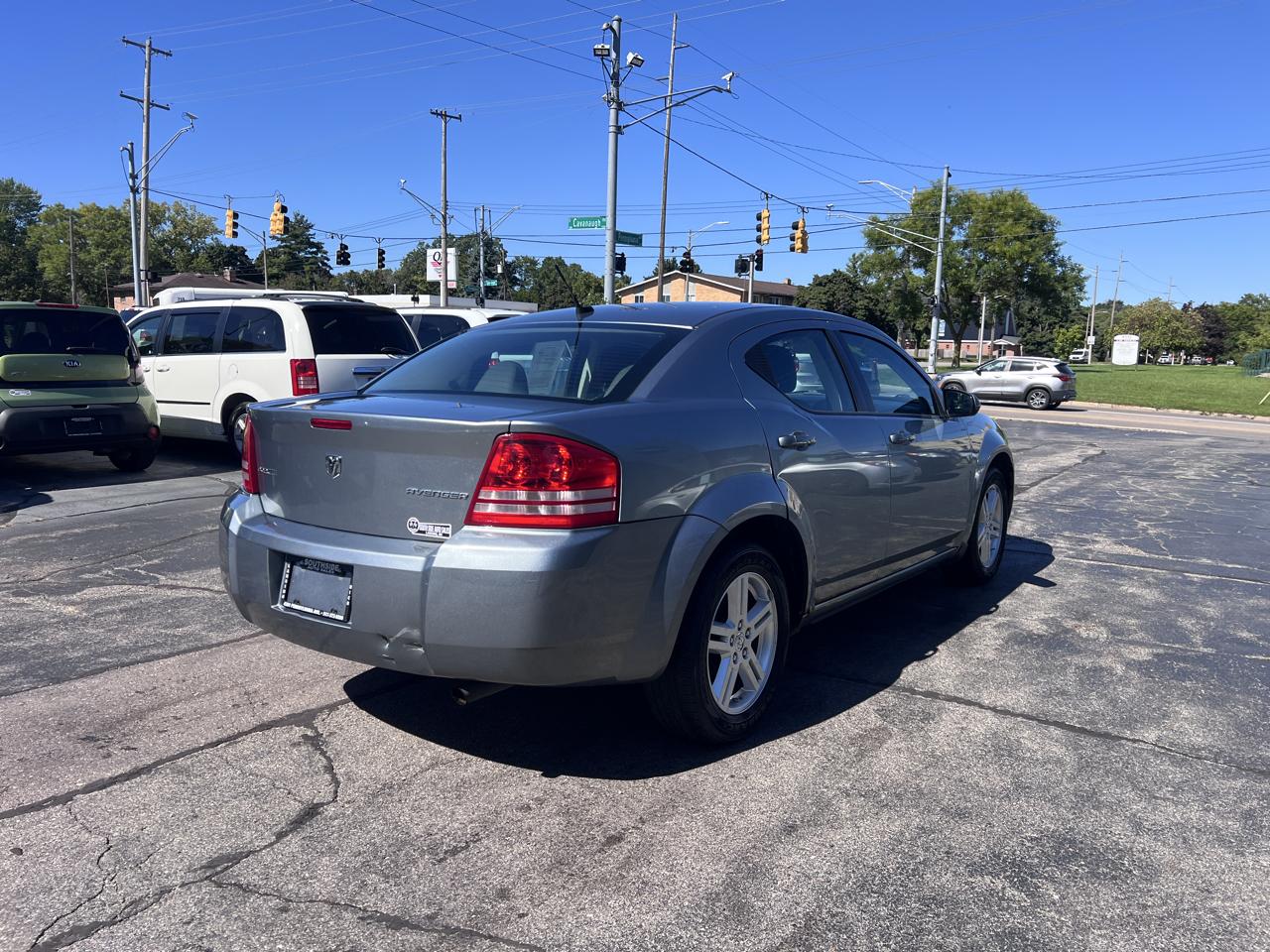 Dodge Avenger 4dr Sdn Express 2010