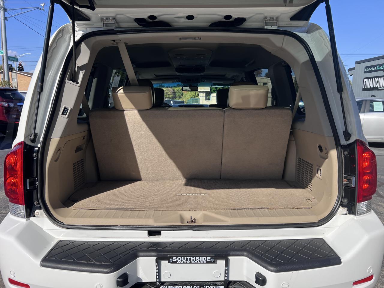 Nissan Armada 4WD 4dr Platinum 2012