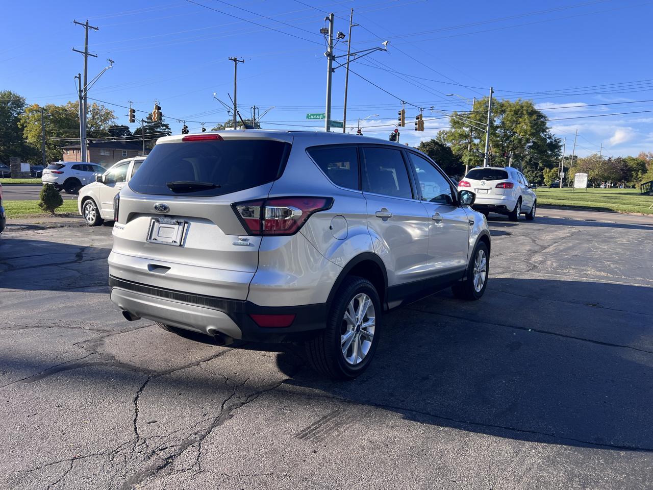 Ford Escape SE FWD 2017