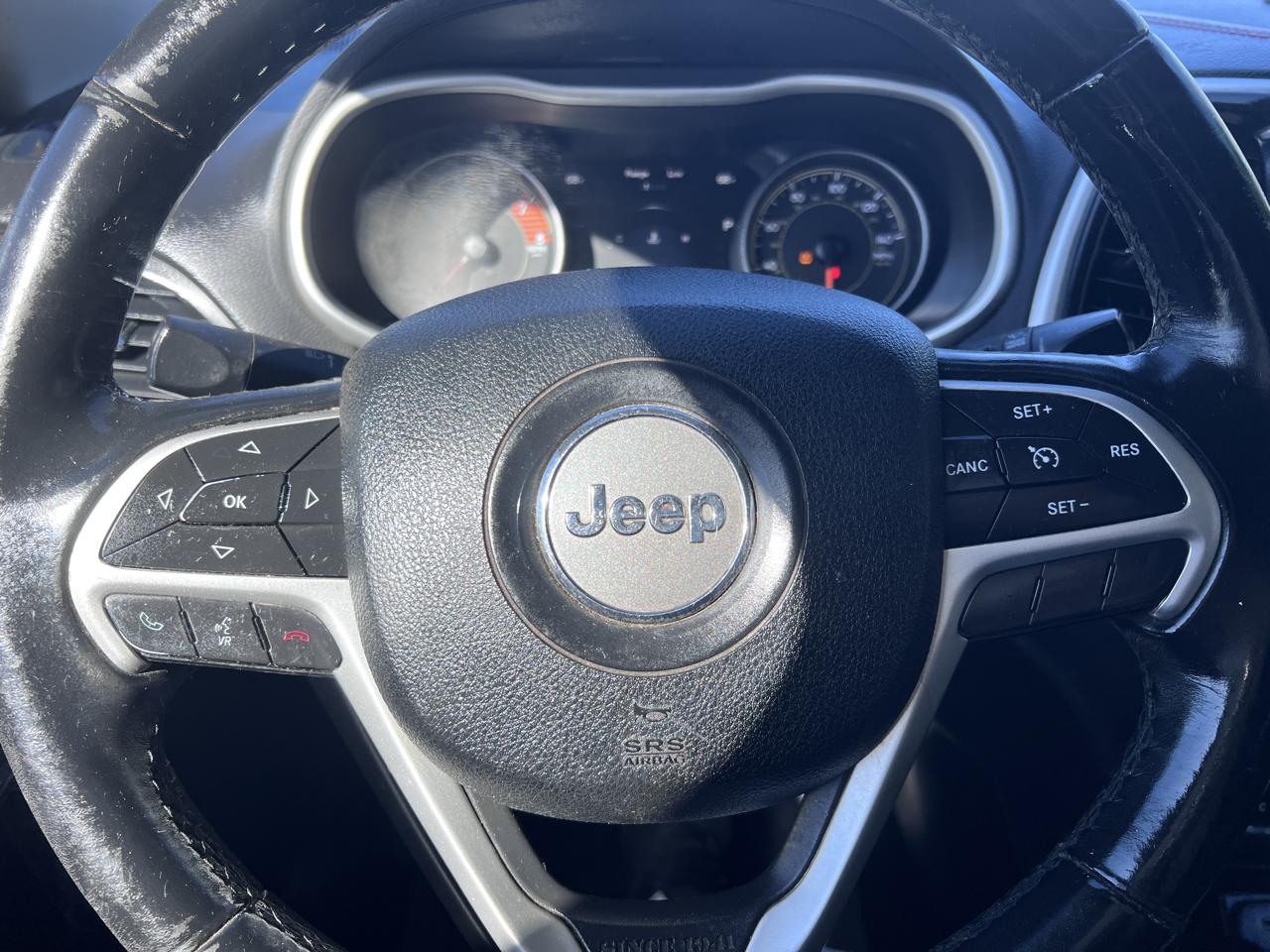 Jeep Cherokee Trailhawk 4x4 *Ltd Avail* 2017