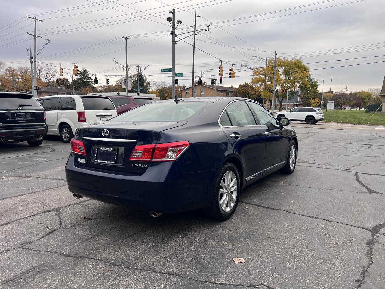 Lexus ES 350 4dr Sdn 2011