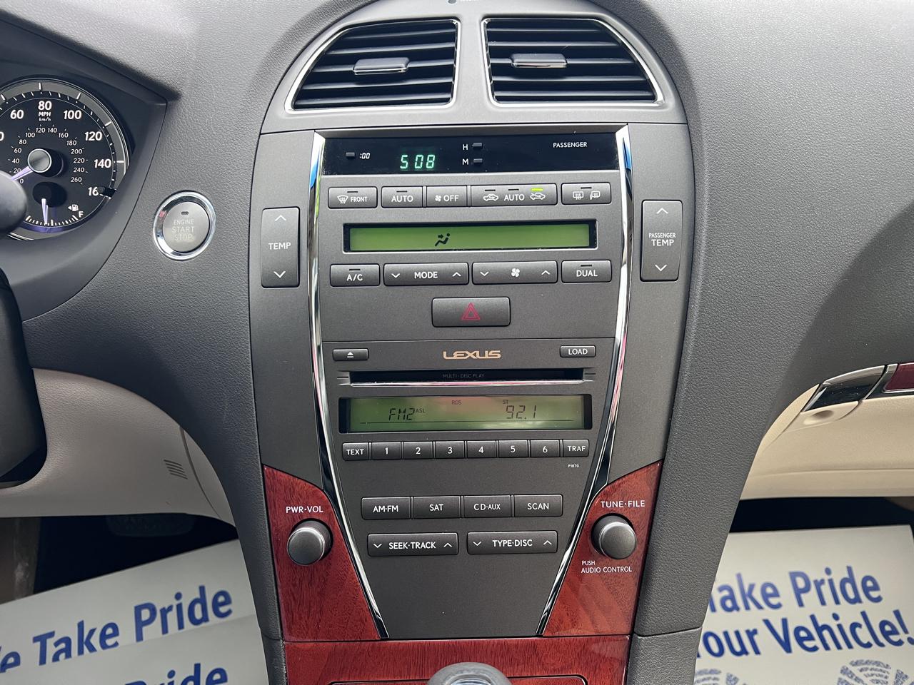 Lexus ES 350 4dr Sdn 2011