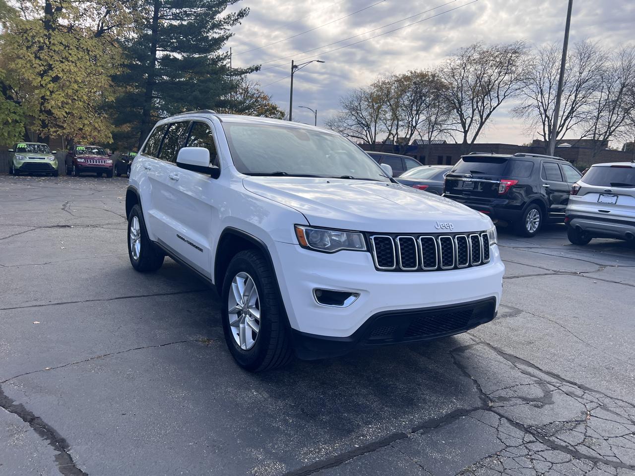 Jeep Grand Cherokee Laredo 4x4 2017