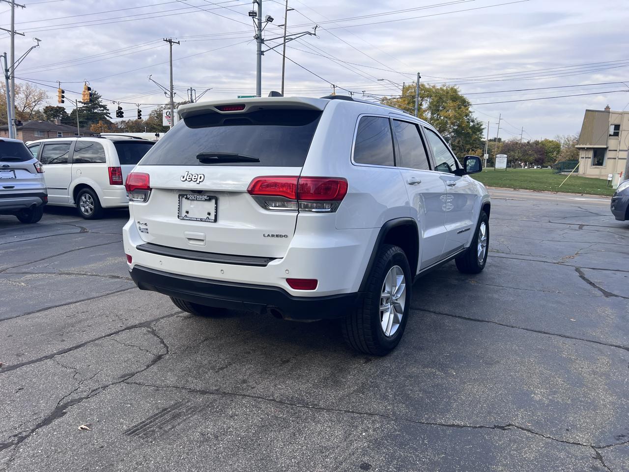Jeep Grand Cherokee Laredo 4x4 2017