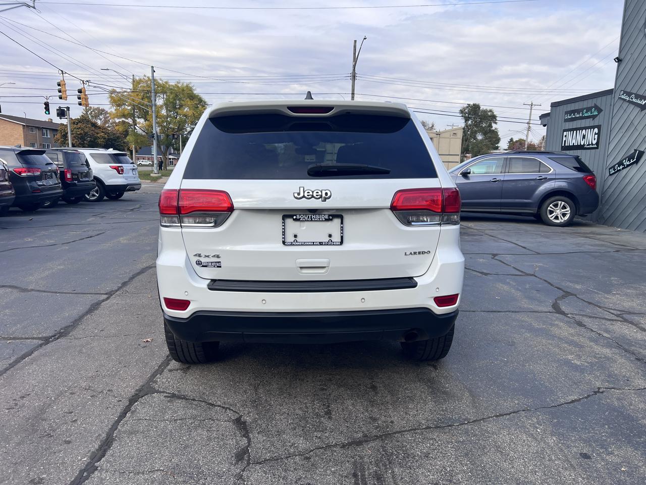 Jeep Grand Cherokee Laredo 4x4 2017