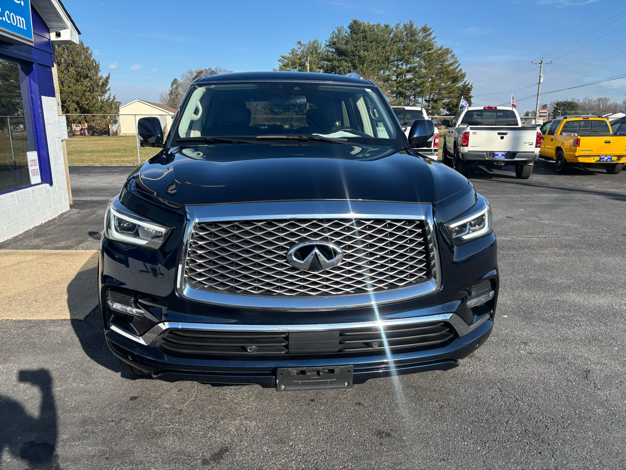 Infiniti QX80  2019