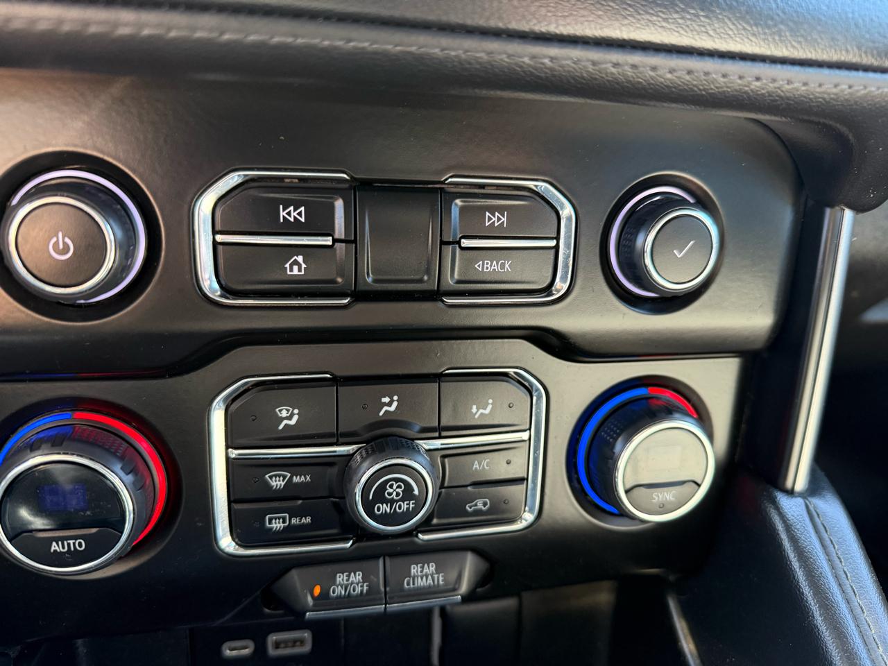 Chevrolet Tahoe  2023