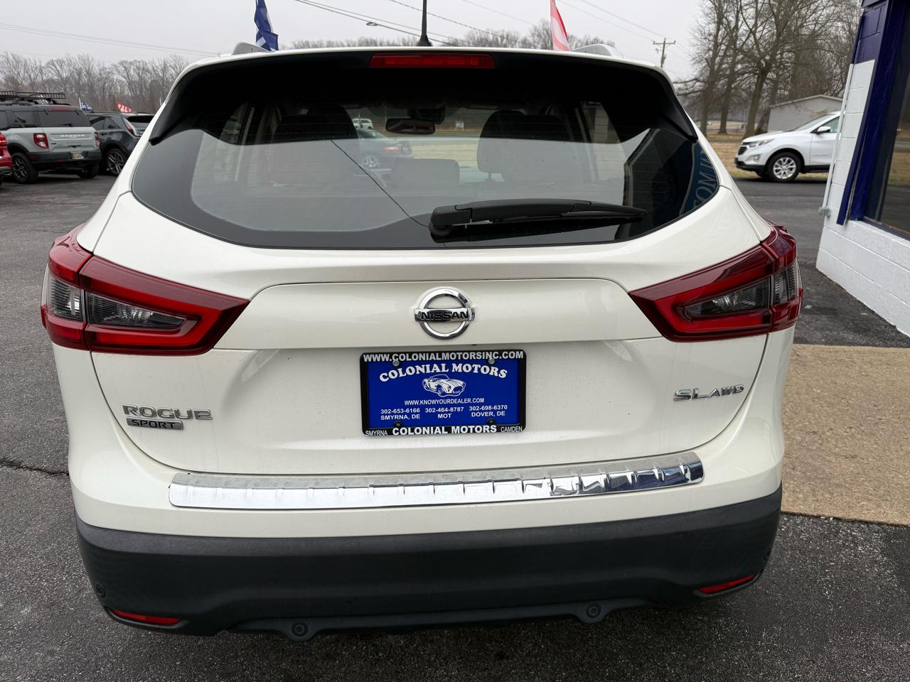 Nissan Rogue Sport  2021