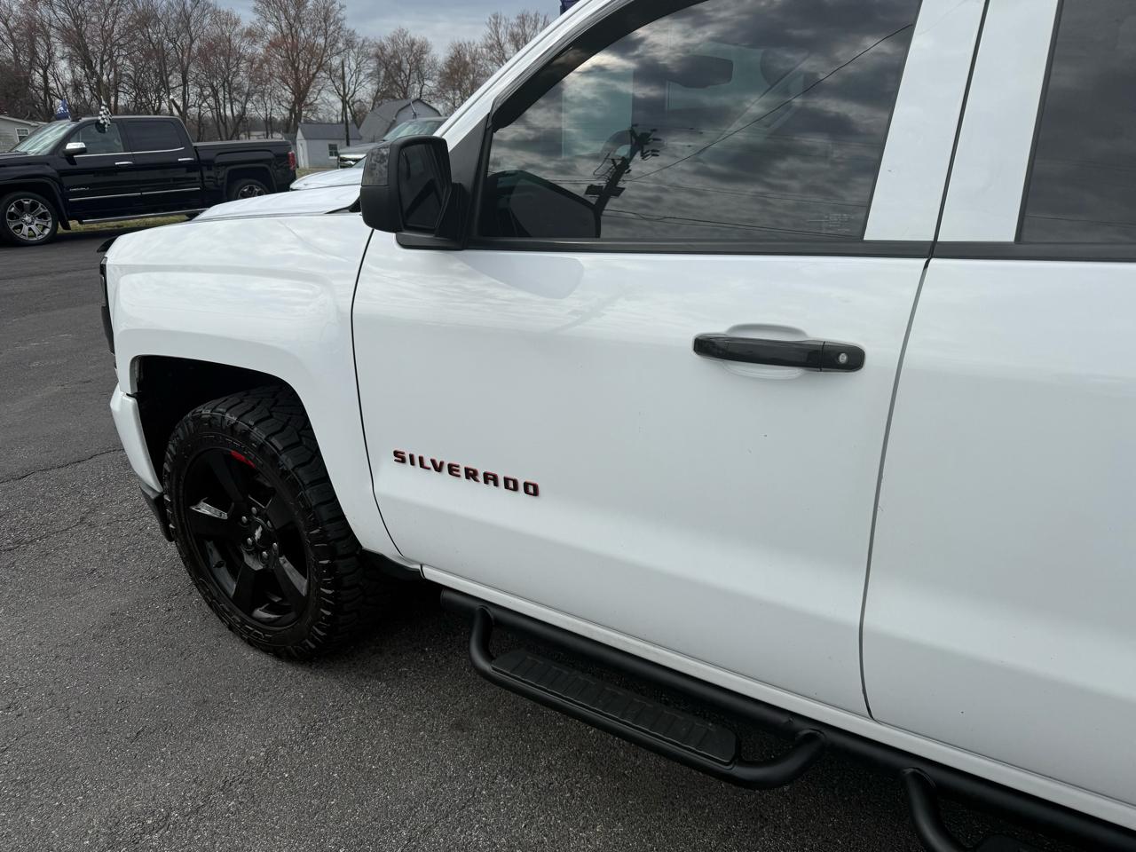 Chevrolet Silverado 1500 LT Double Cab 4WD 2017