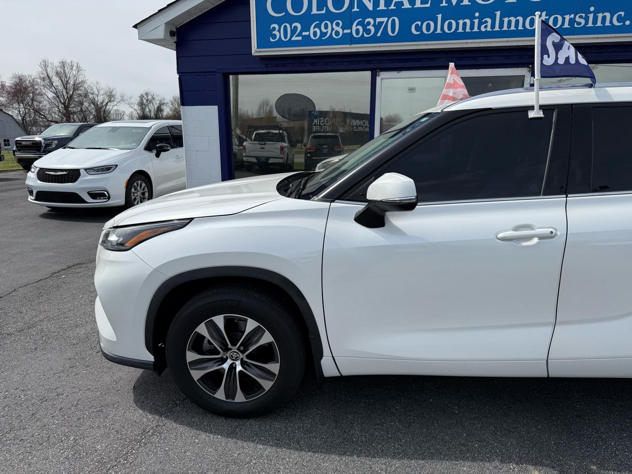 Toyota Highlander  2021