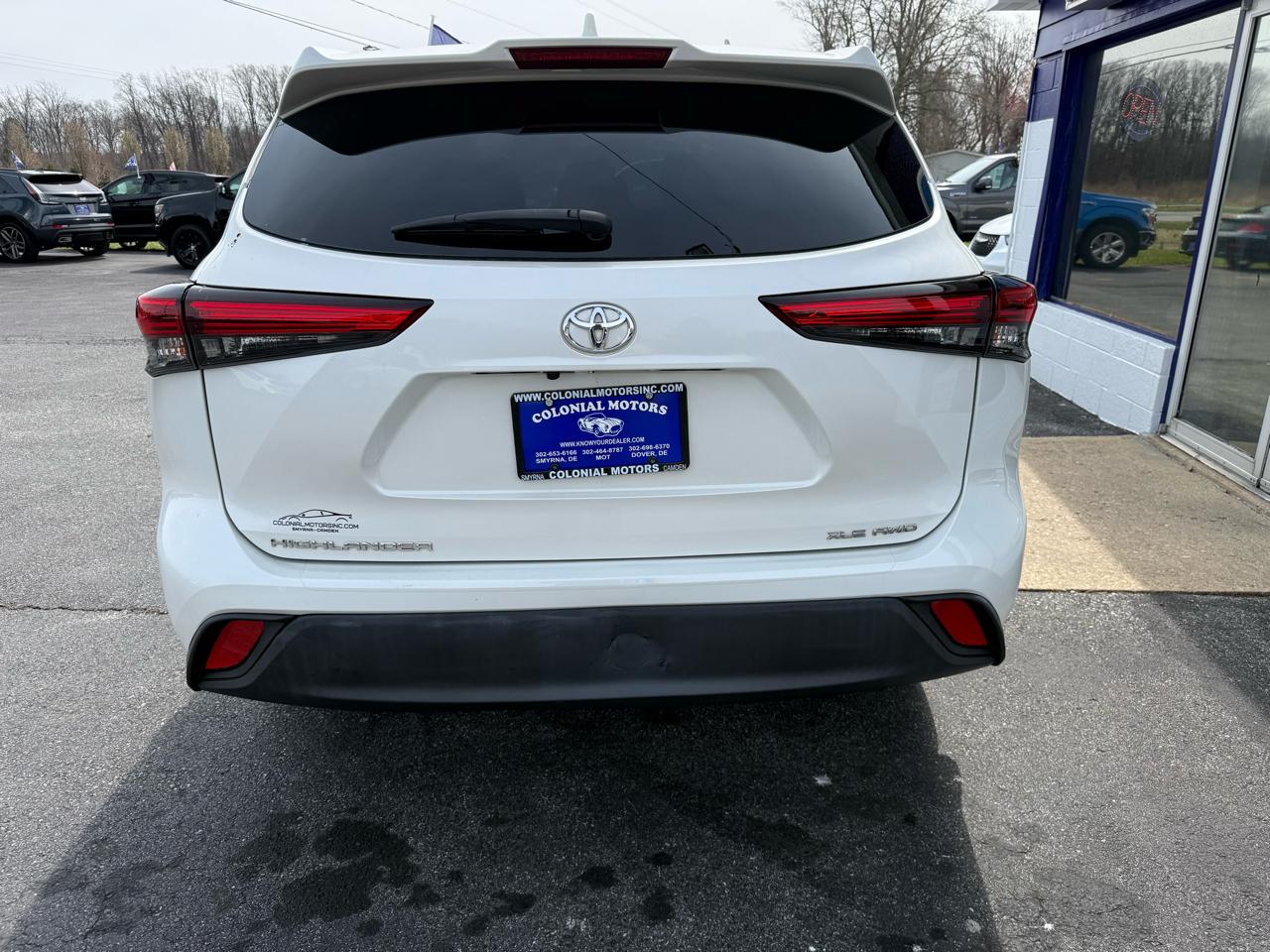 Toyota Highlander  2021