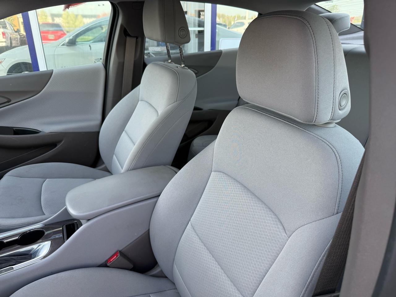 Chevrolet Malibu  2022